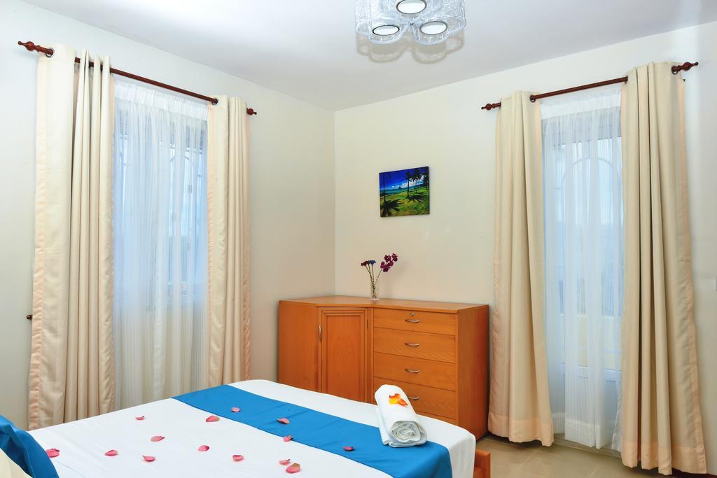Sunset Villa Flic en Flac ภายนอก รูปภาพ